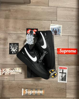 air force 1 supreme taglia 44 (2025)