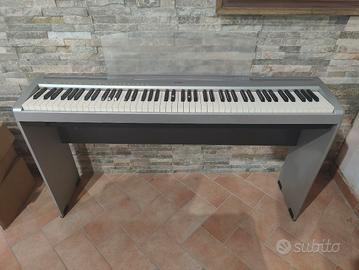 pianoforte digitale Yamaha P-85