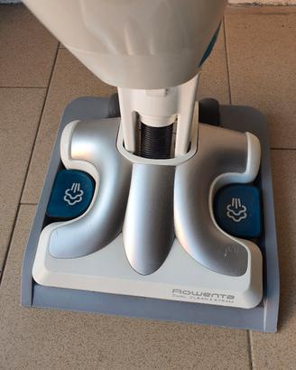 aspirapolvere con lavaggio a vapore 