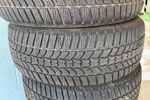 Gomme auto