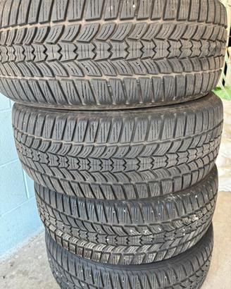 Gomme auto