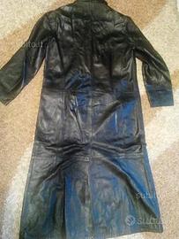 Cappotto in pelle stile matrix