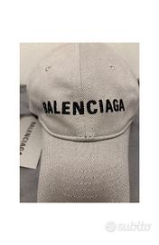 Cappello Balenciaga