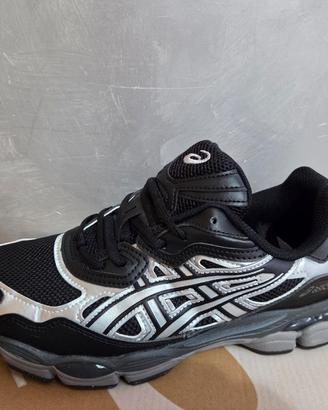 asics Gel-Kayano 14 Black/Silver 