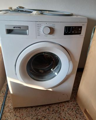 Smeg LBW60IT lavatrice Caricamento frontale 6 kg