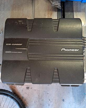 amplificatore car audio