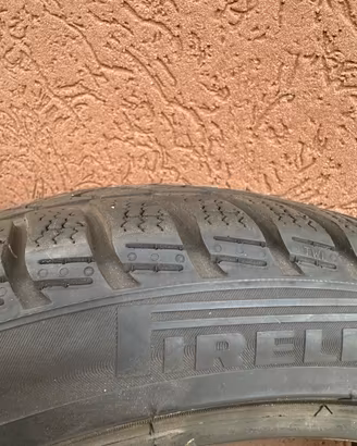Gomme invernali 205/45/R17