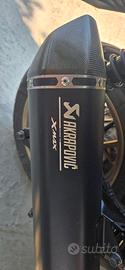 Terminalea scarico Akrapovič originale Yamaha Xmax