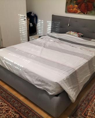 Letto matrimoniale con contenitore