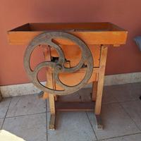 antico sgranatoio manuale  pannocchie