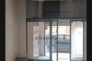 Locale adatto vendita