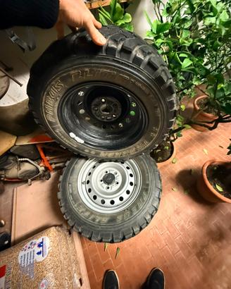 Gomme e cerchi da neve per Daihatsu Terios