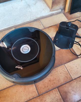Robot aspirapolvere Roomba