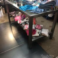 Tavoli in ferro e cristallo su misura per arredo