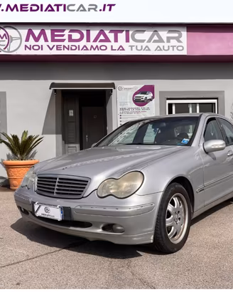 MERCEDES-BENZ C 220 CDI Elegance