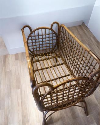 Culla vintage in bambu/vimini/rattan
