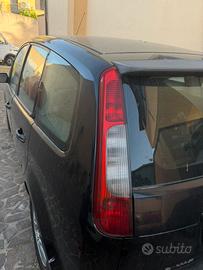 Fanali posteriori Ford C-max ghia