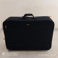 valigia da viaggio.