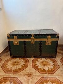 baule antico per corredo vintage 