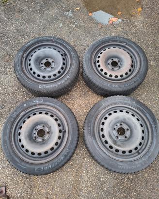 Cerchi 16" attacchi VW/SEAT