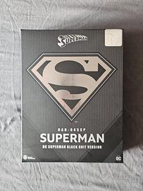Figura Superman black suit beast kingdom