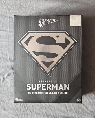 Figura Superman black suit beast kingdom