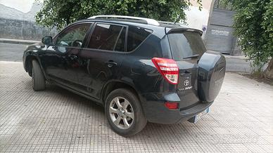 TOYOTA RAV 2.2D-4D 150CV