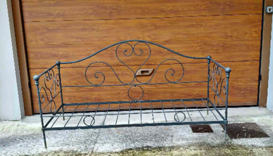 Divano da esterno in ferro