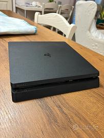 Console Playstation 4 Slim