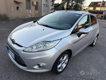 FORD Fiesta 1.4 5p BENZINA/GPL senza nessun lavo