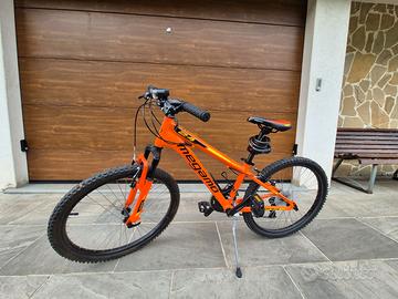 BICICLETTA MTB