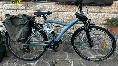 Bici elettrica B'TWIN