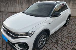 T ROC 1.0 TSI R-LINE