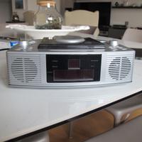 RADIO SVEGLIA CON LETTORE DVD