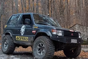 Mitsubishi Pajero Glx S. Select