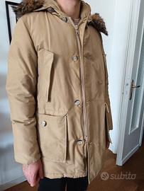 Cappotto Woolrich con colletto in pelliccia