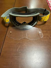 maschera motocross 100% strata 2