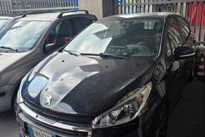 Peugeot 208 PureTech 82 5 porte Allure