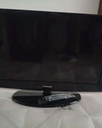 Tv Samsung LCD 32 pollici 