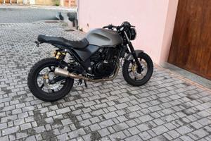 Honda cb 500 café racer