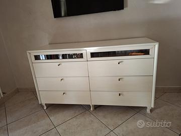 Comó+ comodini + letto