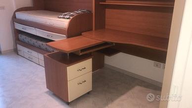 Stanzetta per ragazzi, realizzata artigianalmente