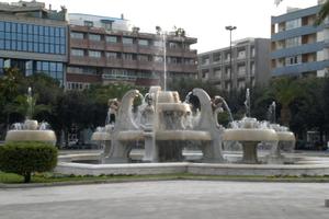 Box auto Piazza Mazzini Lecce