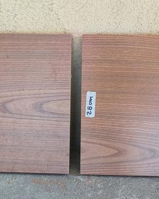 N. 2 mensole in legno
