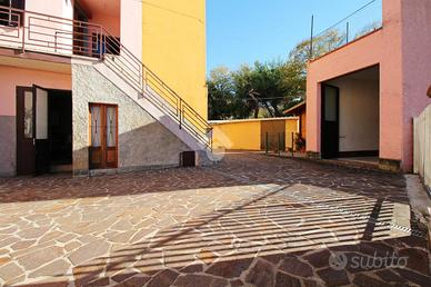 CASA INDIPENDENTE A PRATO