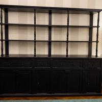 Elegante credenza in legno nero