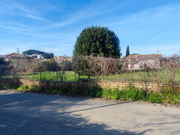 Terreno edificabile a Roma via Trentinara