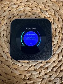 Router portatile 4g netgear MR1100