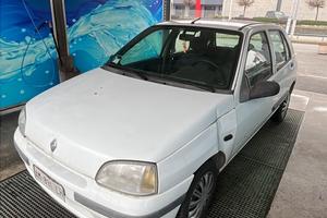 clio 1.2rn del 1996