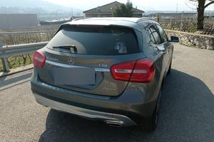 GLA 220 CDI 4MATIC (MERCEDES-BENZ X156)